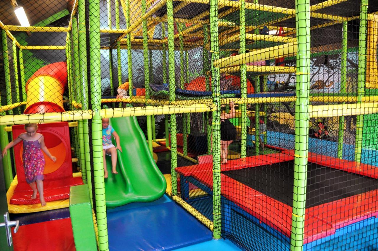 Oostappen Vakantiepark Brugse Heide Bv Valkenswaard Eksteriør bilde